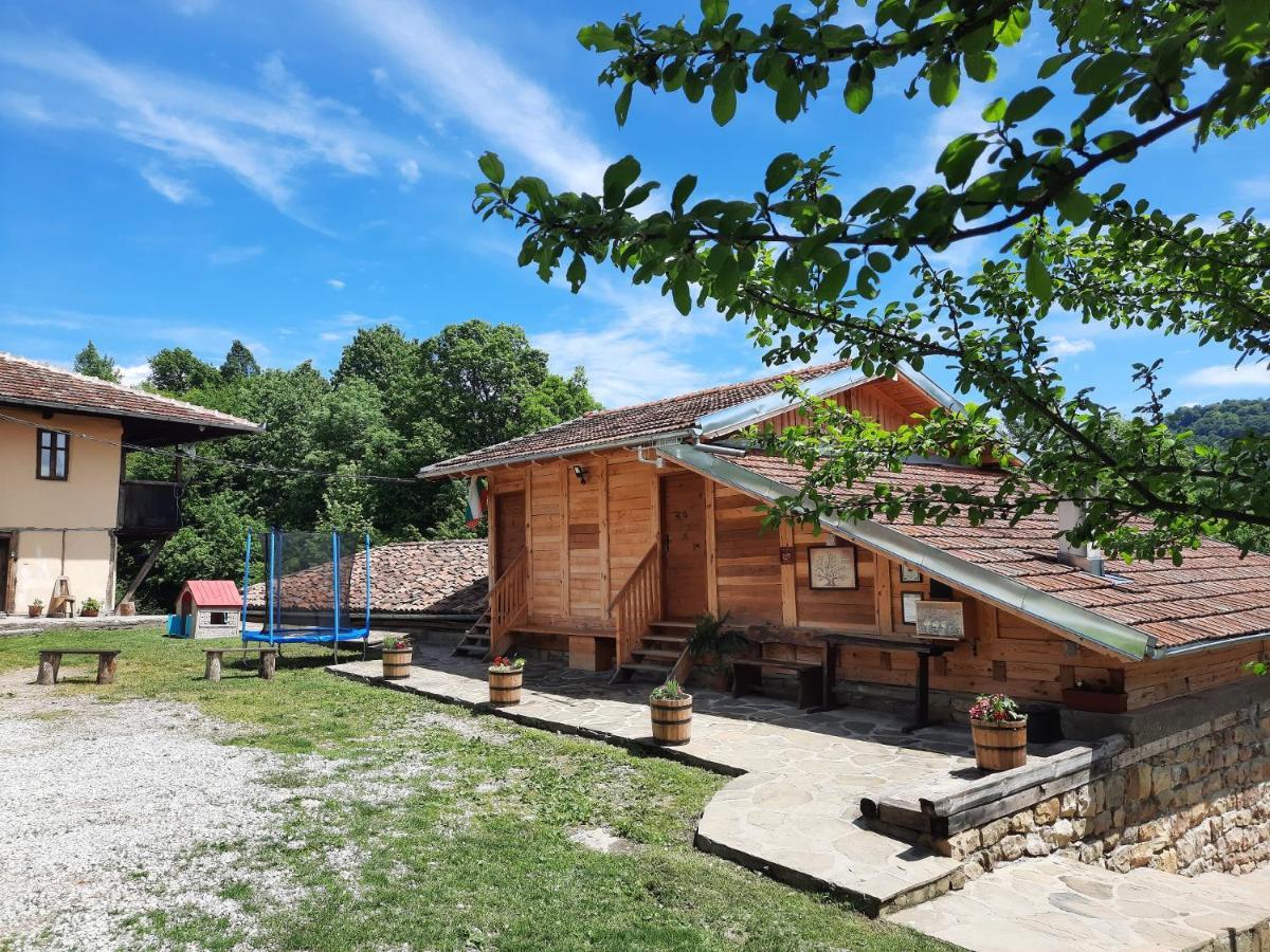 Guest House Kandaferi 2 엘레나 외부 사진