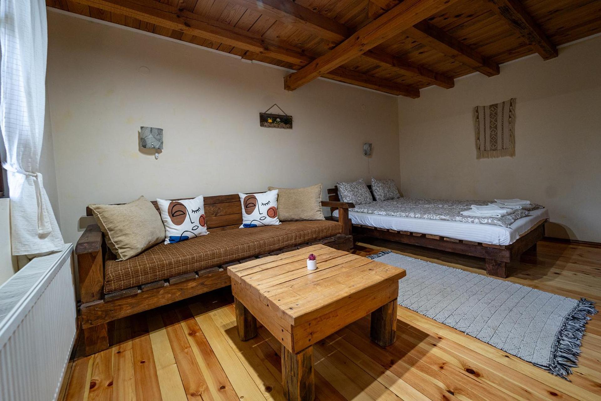 Guest House Kandaferi 2 엘레나 외부 사진